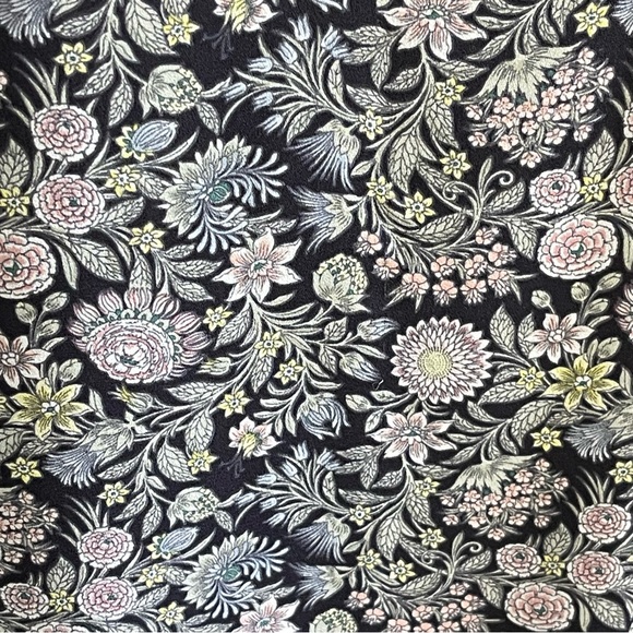 LOFT Garden Strappy Cami Size Medium - Picture 12 of 13